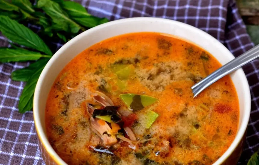 Агнешка супа с тиквички и спанак